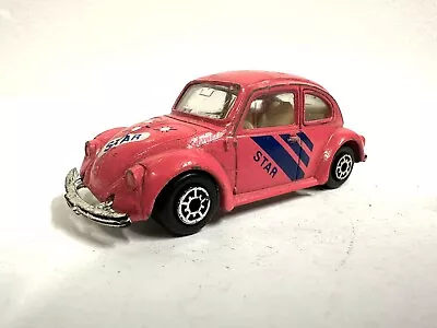 MAISTO Volkswagen VW 1300 Beetle Bug 1:64 Diecast Car  - Pink Rare • £4.99