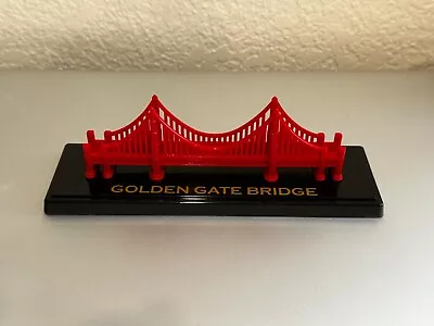 Golden Gate Bridge Paperweight Figure 6  Metal • $9.99