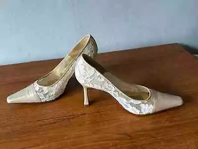 Timothy Hitsman Vanilla Lace Wedding Shoes Size 10c (UK 8) • £20