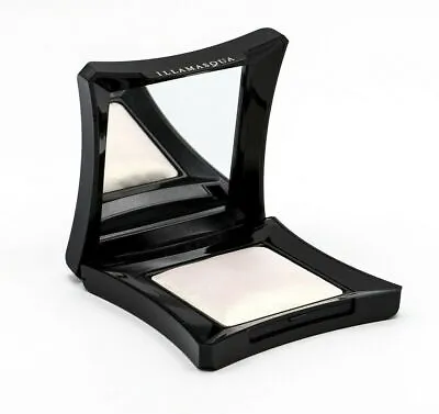 Illamasqua Beyond Powder Highlighter Deity 7g - Imperfect Box • £15.80