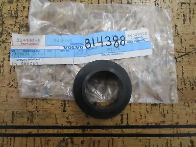 *NEW OEM* 0720 Volvo Penta Bushing 814388 • $11.65