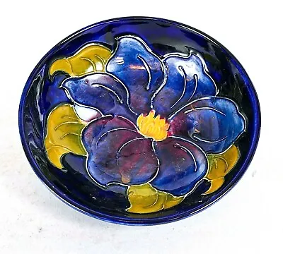 £163 • Buy Stunning Moorcroft 'Anemone' On Blue Small Footed Bowl Made In England!