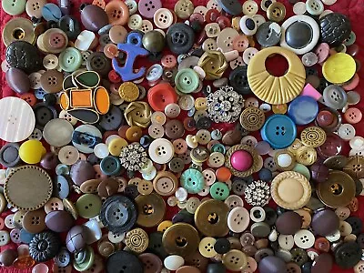 Nice Mixed Lot Of Vintage Buttons  • $6.99