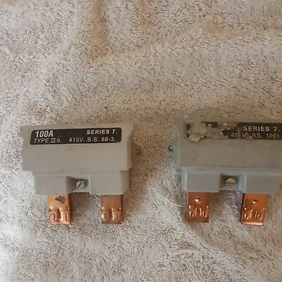 £13 • Buy  X  2  WT Henley Series 7 Cut Out Fuse Carrier 100 Amp 415v THIS IS FOR TWO !!..