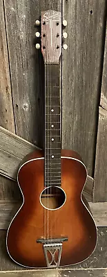 $249.99 • Buy Vtg Silvertone 1955 T Parlor Guitar  H929