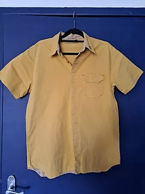 Oakley. Mens Mustard Yellow Short Sleeved Shirt. Size L • £3