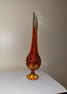 🧡 15  Viking Epic Swung Glass Vase Orange Persimmon Amberina 6 Petal  • $49