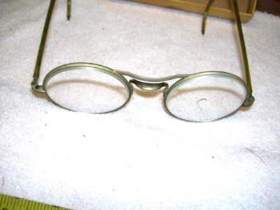 $12 • Buy Vintage Pioneer 20 Welding Safety Glasses - Clear Lens SSS Marking