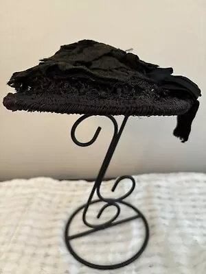 Antique Vintage Victorian Ladies Late 1800s (?) Black Lace (Mourning?) Hat  • $35