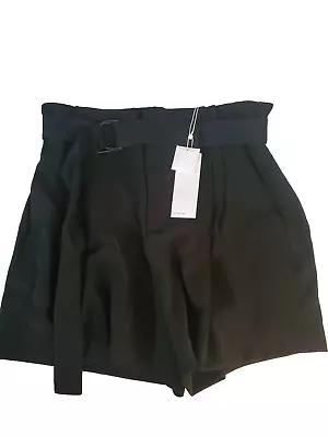 VINCE Women's Pleated/Belted Black Shorts Size 6 NWT • $28