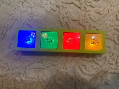 SIMON FLASH Hasbro Electronic Game Cubes Light Sound With Portable Game Case • $14.99