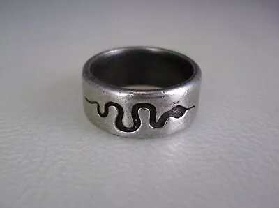 VINTAGE NAVAJO SOUTHWESTERN STERLING SILVER SNAKE BAND RING Size 10 • $14.50