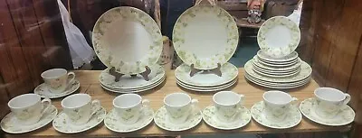 Vintage Hand Decorated Daisy 36 Pc Dish Set Made In California 1981 • $250