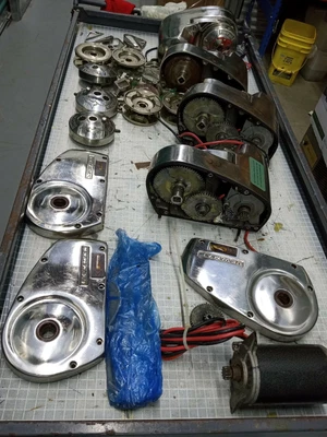 $900 • Buy 4) Lewmar  Windless Pro Fish For Parts 