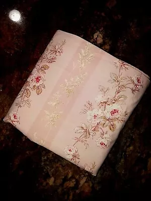 Laura Ashley Twin Floral Polycotton Duvet • $30.99