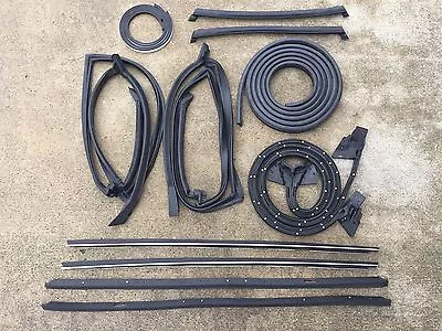 1983-1988 Monte Carlo SS T-Top NEW 13 Piece Weatherstripping Seal Kit  • $399.99