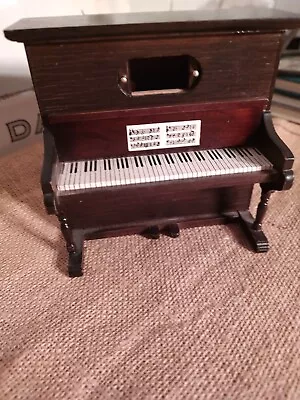 Shackman Dollhouse ~ UPRIGHT PIANO W/ MUSIC BOX ~ The Entertainer 1:12 Miniature • $14