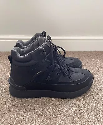 Lacoste Gore-tex Urban Breaker Boots - Size 8 • £45