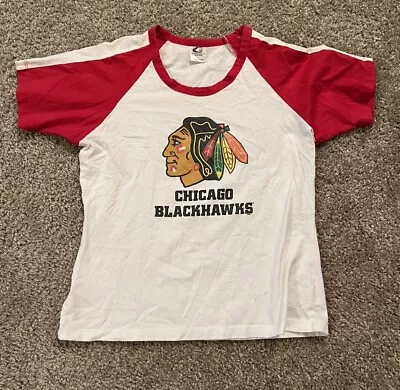 Vintage Chicago BlackHawks  NHL Majestic T-Shirt Women’s Size L • $25