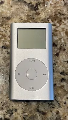 Apple IPod Mini 2nd Generation A1051 Silver 6GB MP3 Media Player • $40