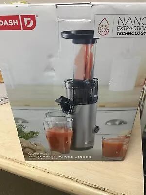 DASH Deluxe Compact Masticating Slow Juicer Easy To Clean Cold Press Juicer • $44.95