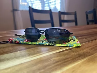 Maui Jim Ho'okipa 407 02 Men's Gloss Polarized Sunglasses - Black • $40