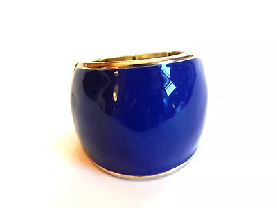 Vintage Silver Tone Blue Enamel Large Stretch Band Ring Unisex Size 6 - 6.5  • $9.99