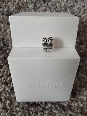 Genuine Pandora Present Charm • £12