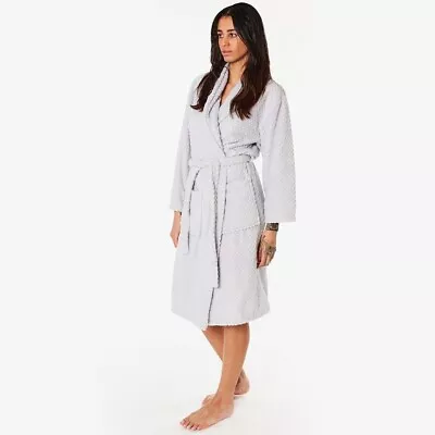 Grey Waffle Dressing Gown (one Size Fits All) Chest 63cm Body 127cm Sleeve 53cm • £9.99