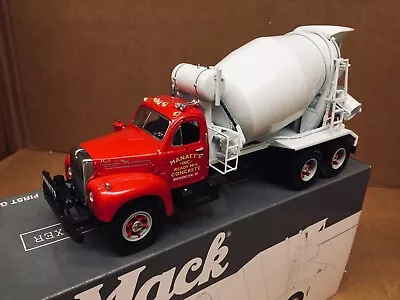 First Gear Mack 1960's B-model Concrete Cement Mixer Truck Manatt's #19-2745 • $49.95