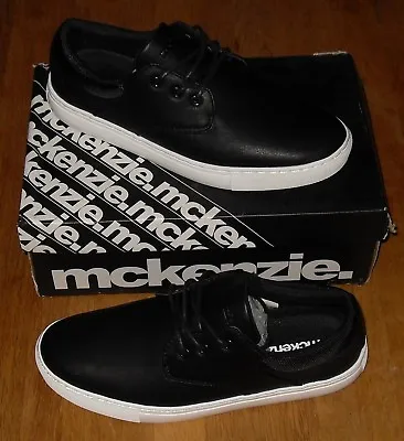 McKenzie Dalton Mens Black Skate Shoes Size UK 8 • £47.86
