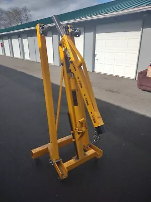 2 Ton Heavy-Duty Hydraulic Engine Hoist Folding Cherry Picker Shop Crane Lift • $200