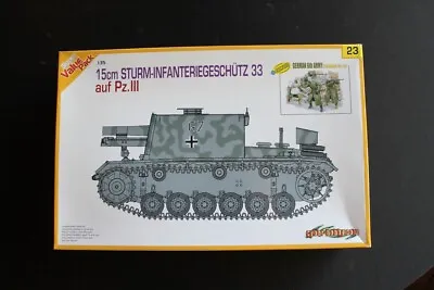 Cyber-Hobby 1/35 9123 15cm Infanteriegeschutz 33 Infantry Panzer III Magic Track • $49