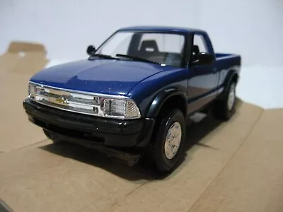 AMT/ERTL 1994 Chevrolet S-10 4x4 Pickup Promo Model - 6115 - Purple Metallic • $22.45