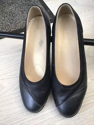 £7 • Buy Two Tone Blue Shoes Size 7 By Equity