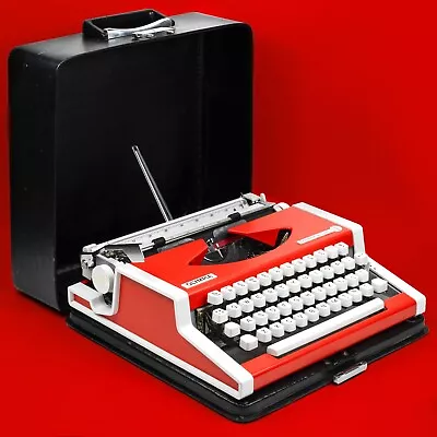 Rare Red Olympia Traveller De Luxe Portable Typewriter *CLEAN + WORKS* • £480.93