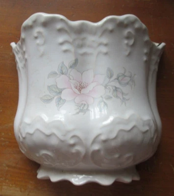 £4.99 • Buy CERAMIC Corbel Wall Sconce Shelf Display Made On Tyneside
