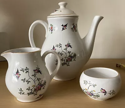 Teapot/Coffee Pot Milk Jug & Sugar Bowl Holkham Pottery • £14.99