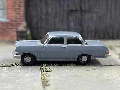 Wiking Opel Rekord Blue/Gray Germany 1:87 Ho Scale • $7.99