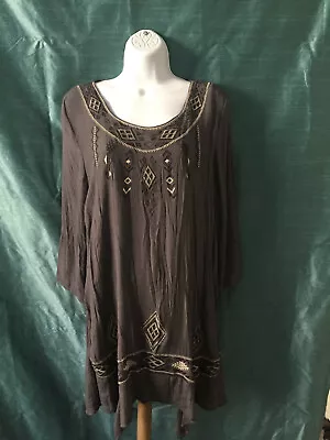 Womens Tunic MONORENO Long Gray/Black  Large Excellent Condition • $17.04