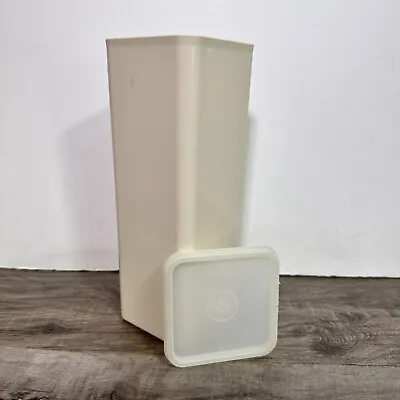Tupperware Velveeta Block Cheese Keeper Container Holder USA 1696-2 No Tray • $8.49