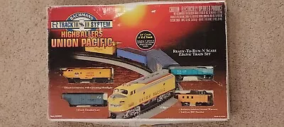 Bachmann N Scale 24” E-Z Track Train #24002 Highballers Union Pacific Tested • $79.99