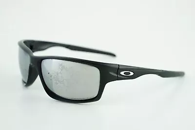 OO9225-08 Oakley CANTEEN Polished Black/Chrome Iridium Polarized 60-16-122 • $49.99