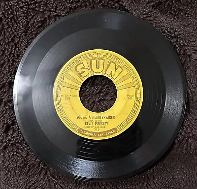 Elvis Presley Sun 215 45’ • $3500