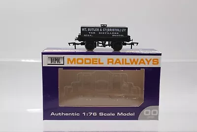 Dapol B738 OO Gauge Rectangular Tank Wagon Butler 64 • £13.99