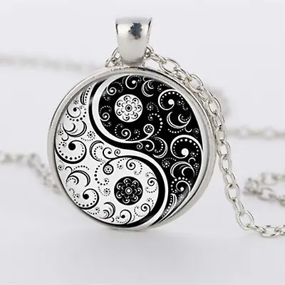 Black And White Yin & Yang Pendant Necklace - UK Stock • £6.99