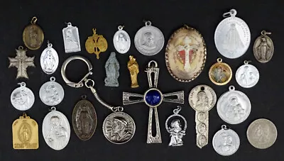 Lot Of 25 ANTIQUE Vintage CATHOLIC SAINT Religious HOLY MEDAL Pendant Badge • $29.95