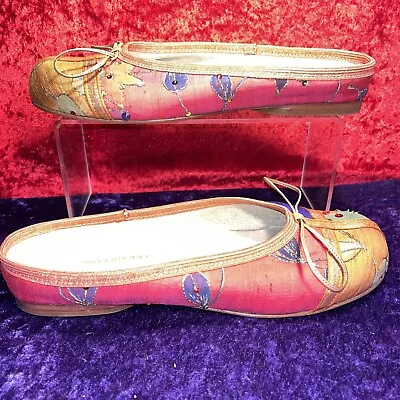 Naked Feet Caribbean Floral Embroidered Ballet Flat Gold Pink Orange Yellow Sz 9 • $12.99