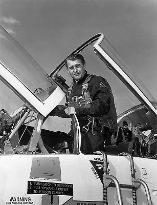 Dr. Wernher Von Braun After Supersonic Flight In T-38 - Nasa 8x10 Photo (ep-060) • $8.87