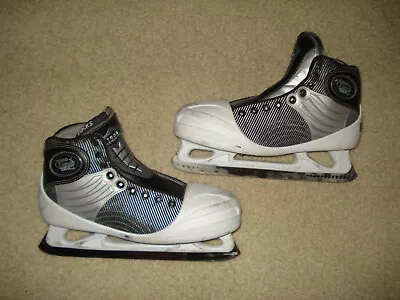 CCM Tacks 1052 Goalie Ice Hockey Skates Men's Sz 9 • $55